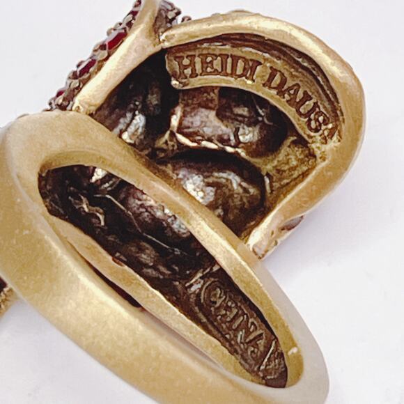 VTG Signed Heidi Daus Red Rose Crystal Gold Tone Elegant Cocktail Ring Romantic - Picture 9 of 13